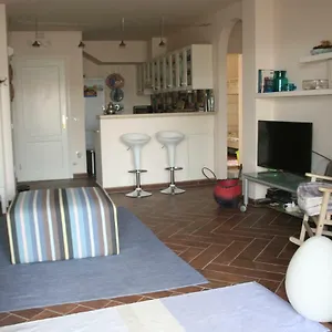 https://excellent-bahia-azul.in-canary-islands.com
